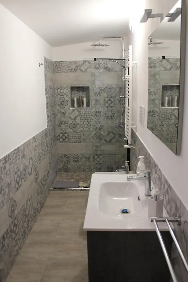 Zisa Home Ai Cantieri Culturali-Facile Posteggio In Strada No Ticket Palermo Italia
